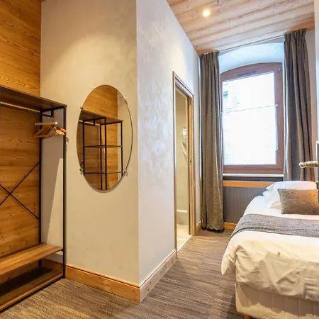 La Pointe Percee Hotell 2*