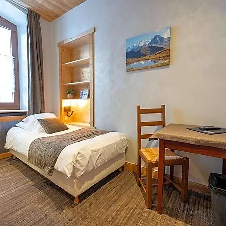 La Pointe Percee Hotell 2*