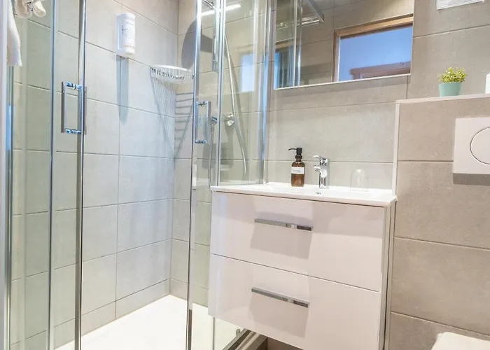 Szálloda La Pointe Percee 2*